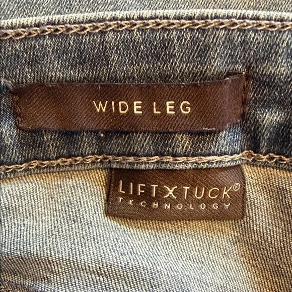 NYDJ Women's Wide Leg Medium Wash Jeans Size 12 Stretch Casual - Picture 7 of 13